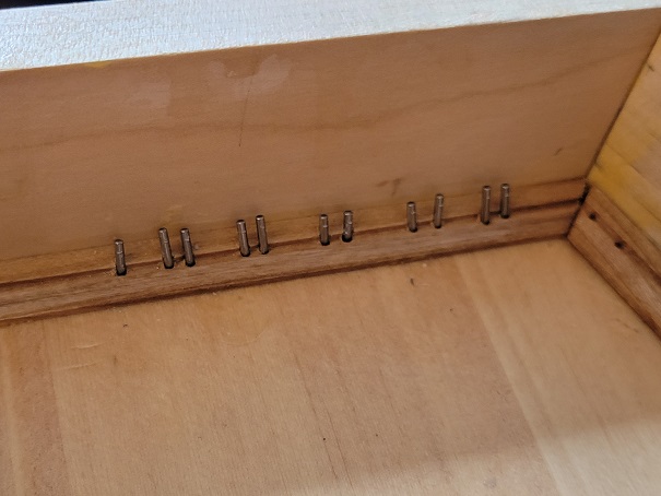 Troubadour Virginal Bass Hitchpins